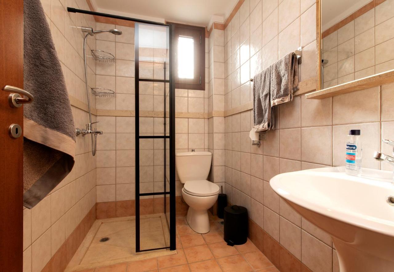 Porto Thea Alexandra Shared Pool Villa, Afytos Exterior foto